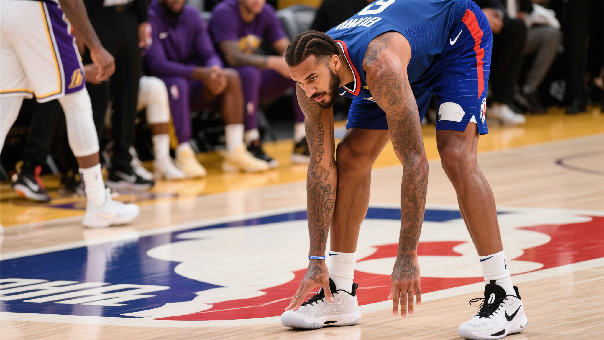 哈利跟腱重创：艾泽利再掀惋惜，庆幸库里未急返赛场